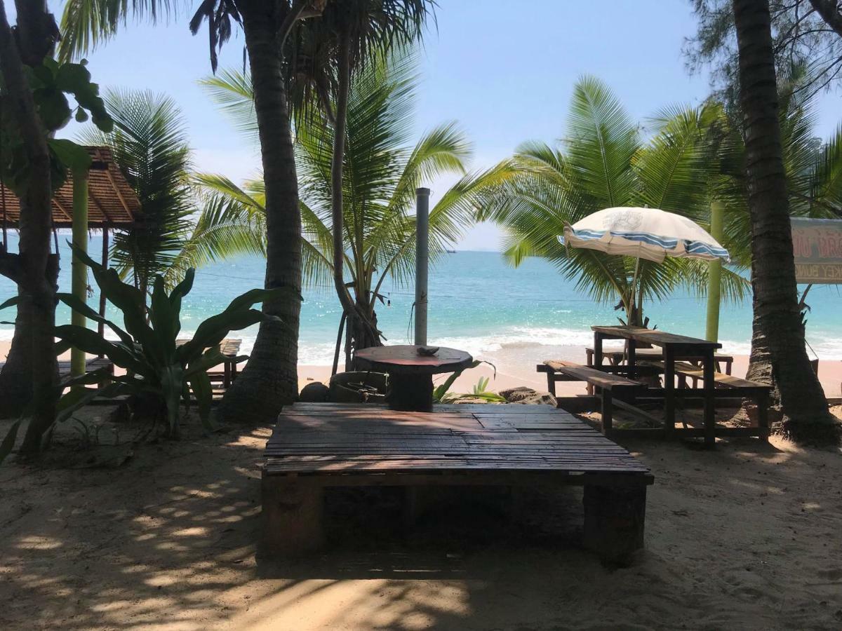 Goldkey Bungalow Otel Koh Phayam Dış mekan fotoğraf
