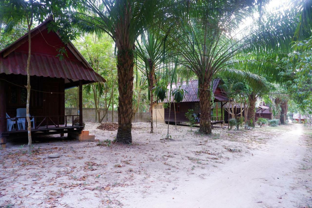 Goldkey Bungalow Otel Koh Phayam Dış mekan fotoğraf
